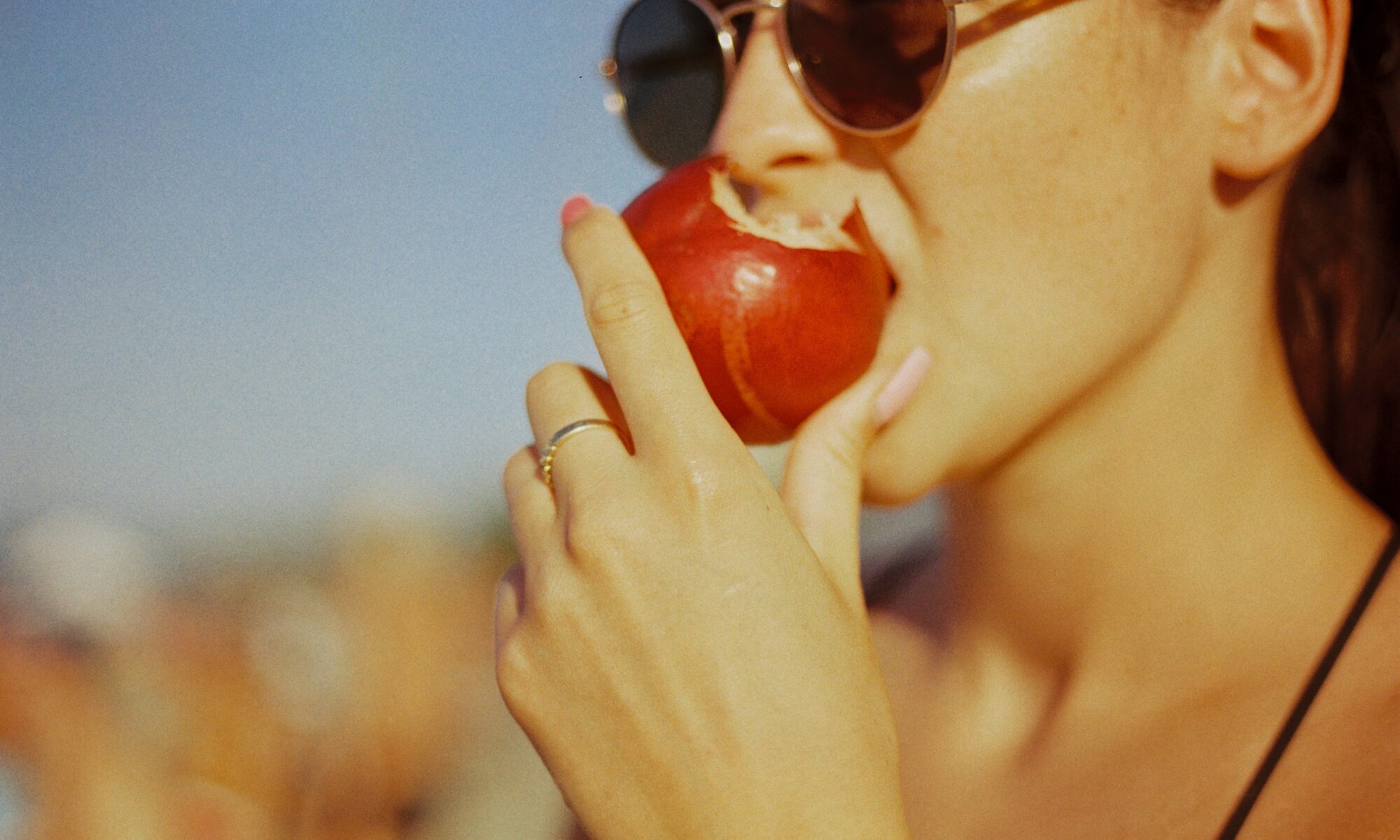 Pas toujours simple de croquer dans une pomme