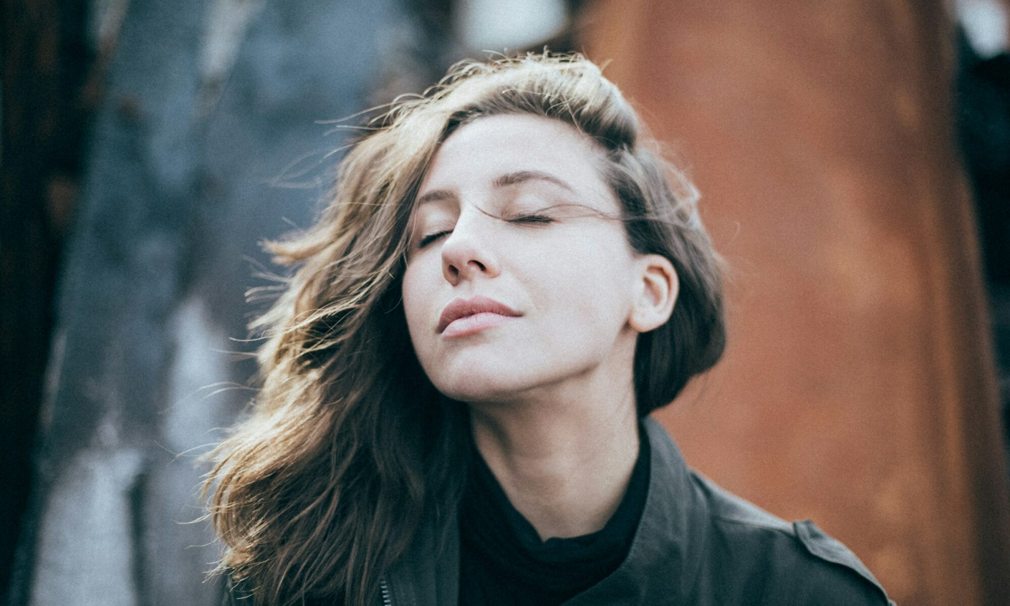 Une personne respire par le nez, c'est agréable